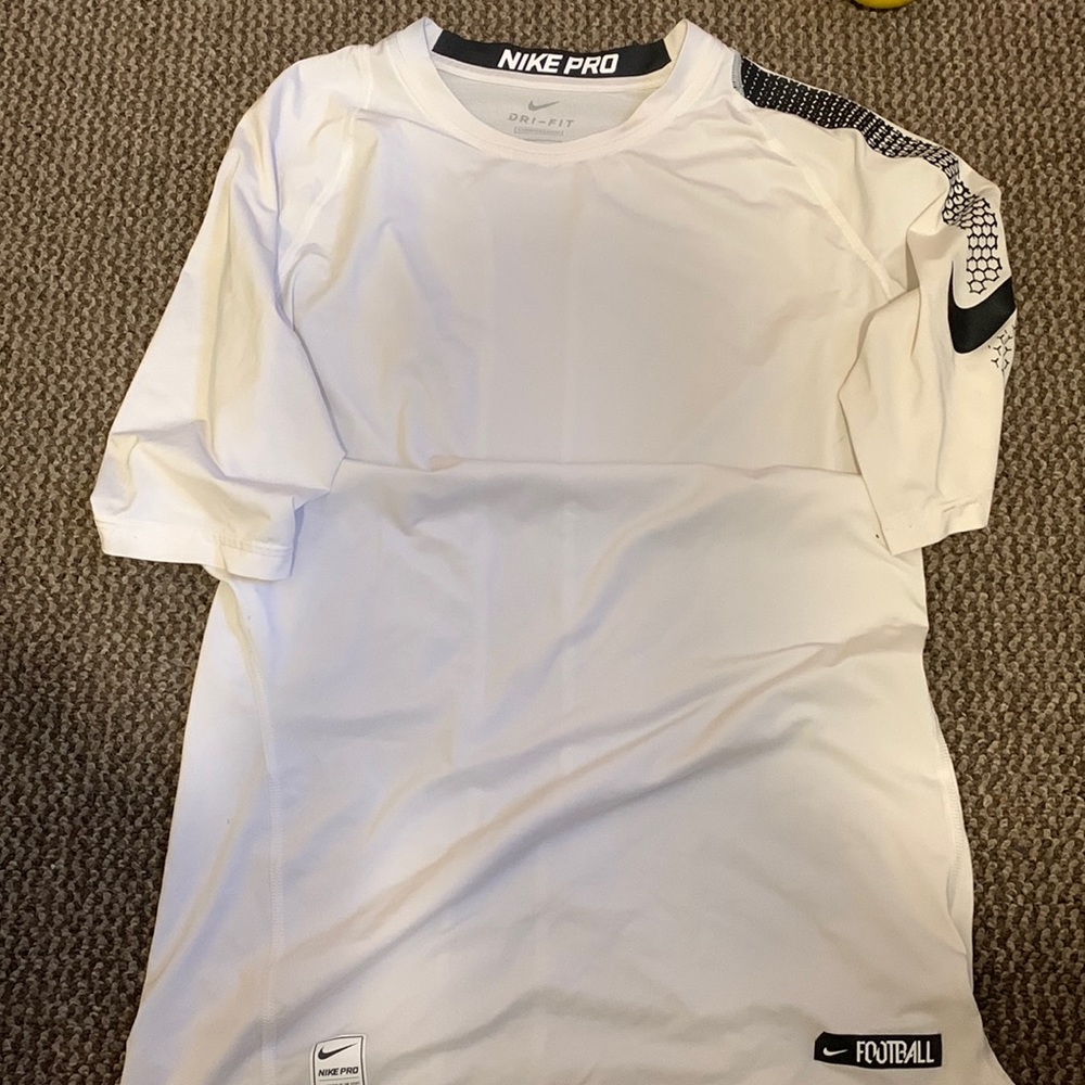 Nike Pro Compression half sleeve shirt white size L